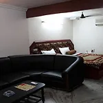 Hotel Nandini Palace