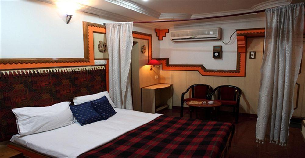 Nandini Palace Hotel Chennai